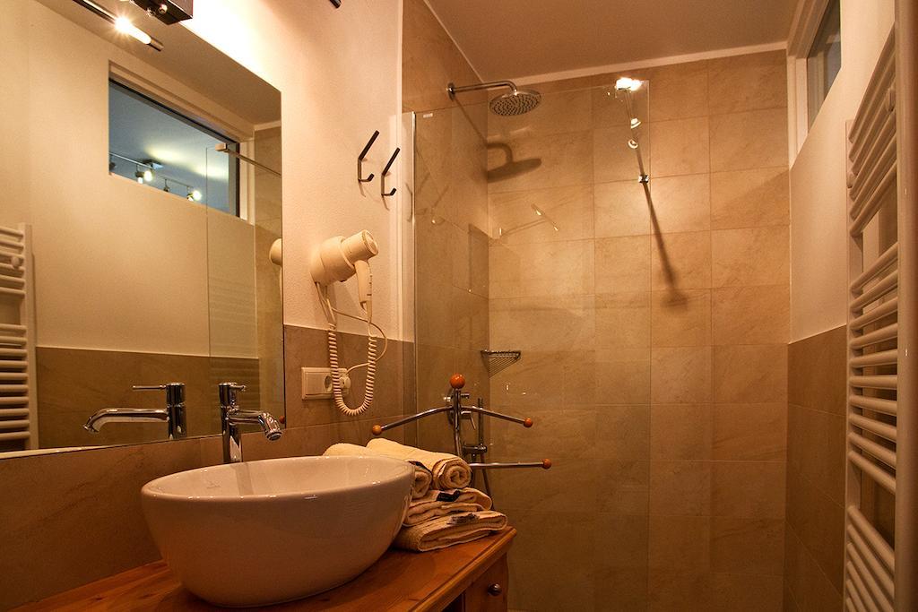 Gasthaus Babsi Soprabolzano Room photo
